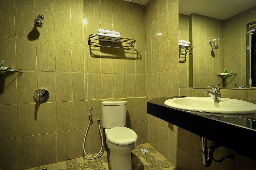 Spencer Green Hotel Batu  Exterior foto
