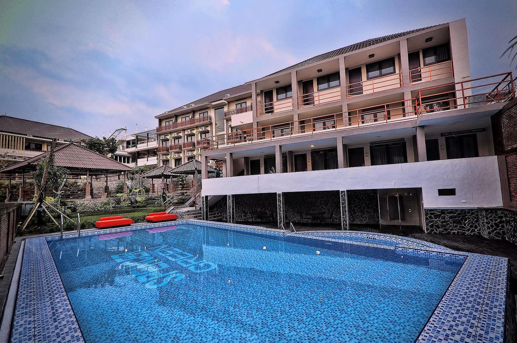 Spencer Green Hotel Batu  Exterior foto