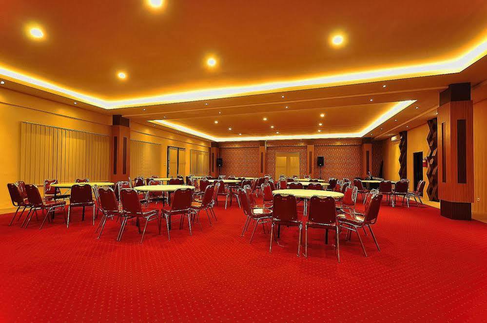 Spencer Green Hotel Batu  Exterior foto