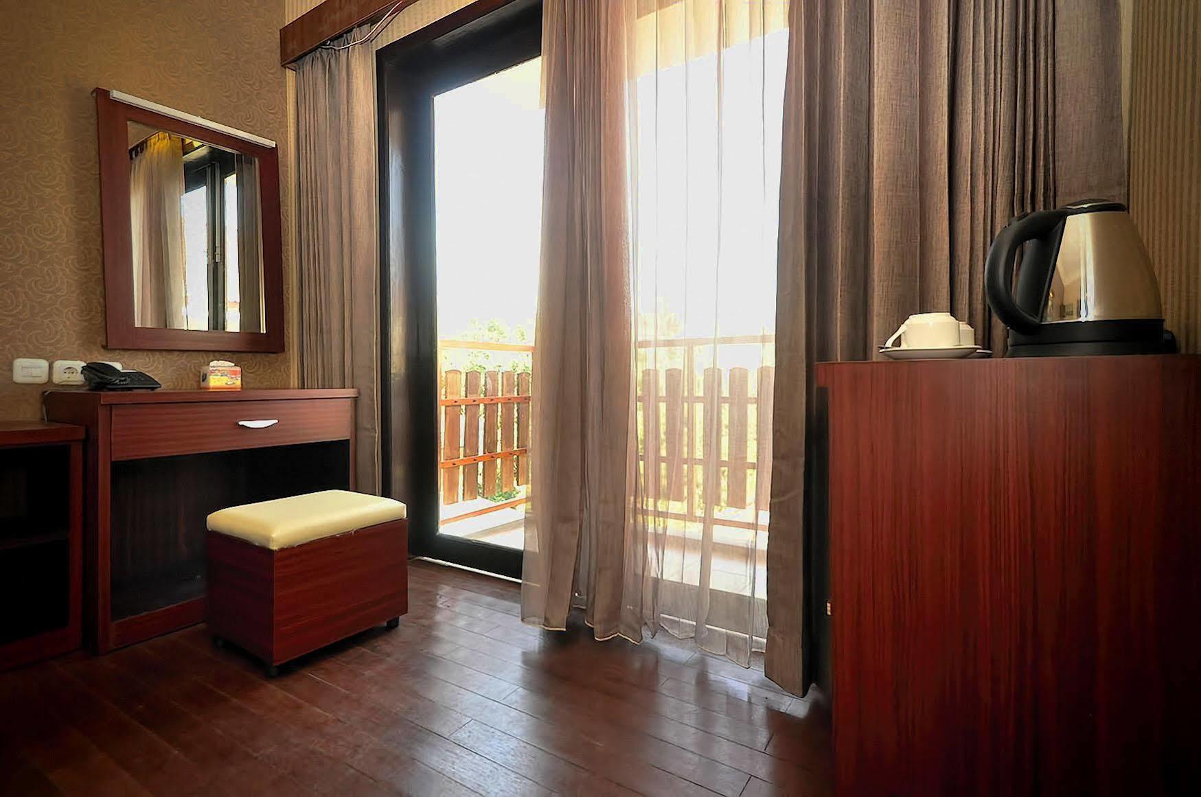 Spencer Green Hotel Batu  Exterior foto
